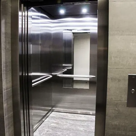 Centrum Gieldowa Апартаменты Варшава